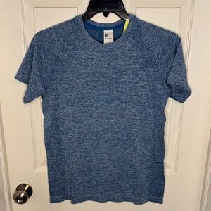 NWT All in Motion Heathered Blue Short Sleeve Active Tee